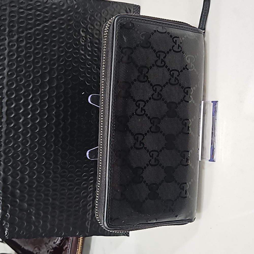 Gucci wallet
